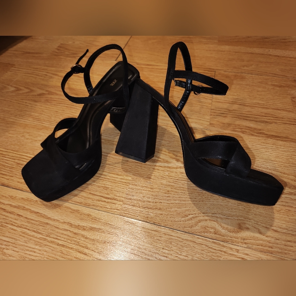 Zara Black Block Heel Sandals
